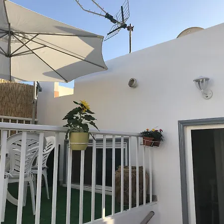 Playa Los Cristianos أرونا